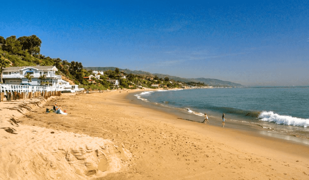 15 Best Beaches to Visit in Los Angeles, California 2024 - DRE Villas